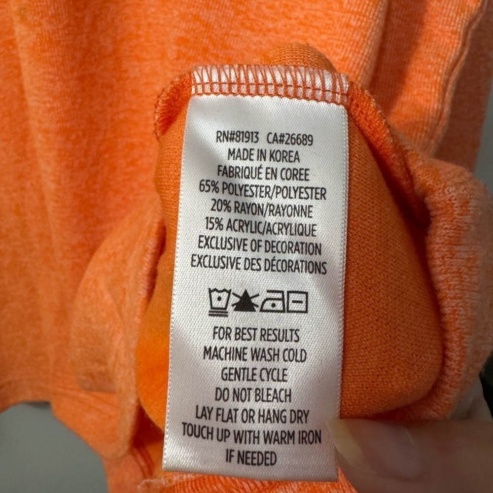 Robert Graham Men’s 1/4 Zip Orange Pullover - Picture 3 of 6